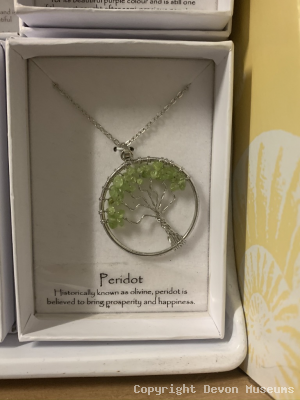 Peridot tree of life necklace product photo